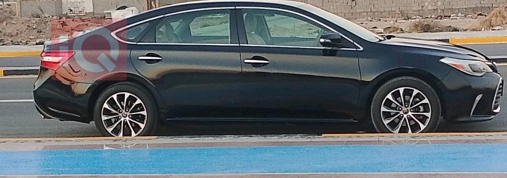 تويوتا أفالون